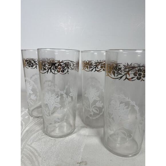 Fostoria Other - Vintage Fostoria GLASS Tumblers - set of 4 - White Floral Gold Rims